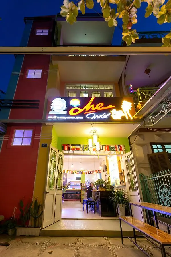 Mr. Che Backpackers location