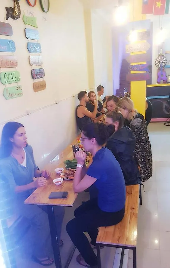 Hostel Mr. Che Backpackers Hoi An 0*,  Vietnam